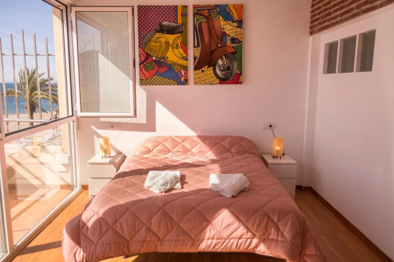 Orilla Beach House Aguadulce  Espanha